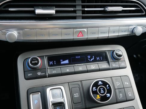 Used 2021 Hyundai Palisade Limited w/ Cargo Package image 23