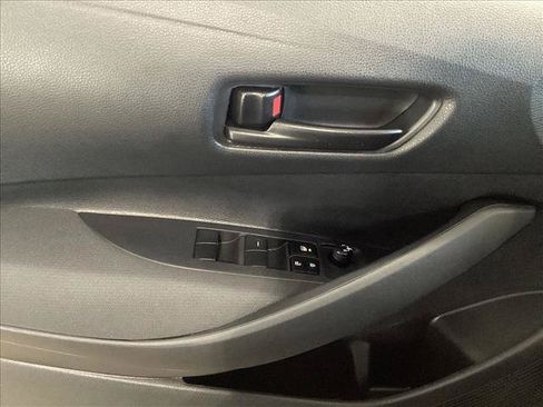 Used 2024 Toyota Corolla LE FWD image 9