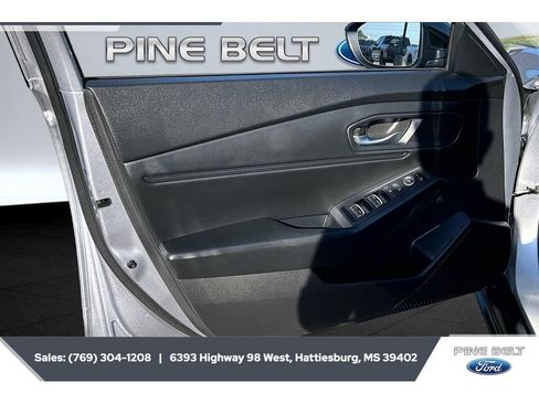 Used 2025 Honda Accord SE image 17