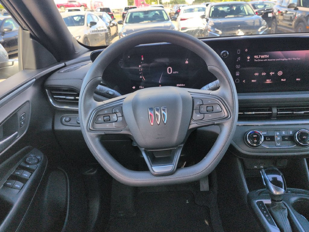 Used 2026 Buick Envista Preferred FWD image 22