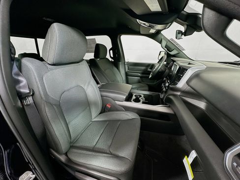 New 2026 RAM 1500 Express AWD/4WD image 27
