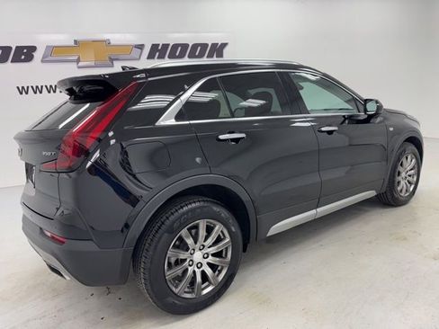 Used 2020 Cadillac XT4 Premium Luxury w/ Driver Awareness Package AWD/4WD image 5