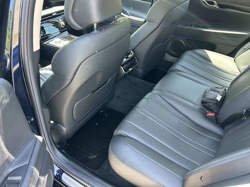 Used 2025 Genesis G80 2.5T AWD/4WD image 18