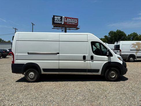 Used 2025 RAM ProMaster 2500 w/ Convenience Group FWD image 5