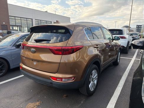 Used 2017 Kia Sportage LX w/ LX Popular Package image 3