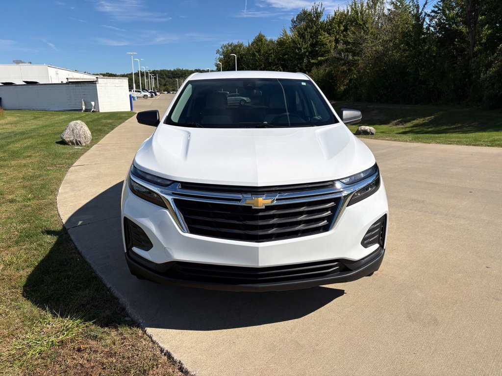 Used 2024 Chevrolet Equinox LS w/ LS Convenience Package FWD image 12