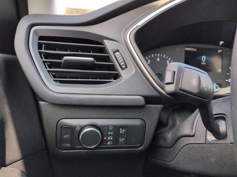 Used 2022 Ford Escape SE w/ Convenience Package image 17