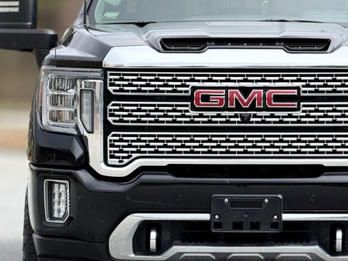 Used 2021 GMC Sierra 2500 Denali w/ Denali Ultimate Package image 13