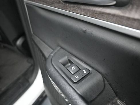 Used 2023 Jeep Grand Cherokee Limited w/ Black Appearance Package AWD/4WD image 47