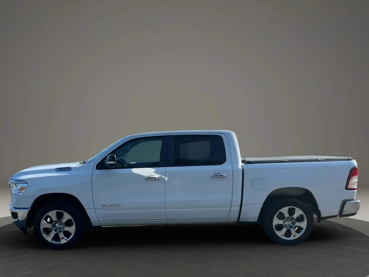 Used 2020 RAM 1500 Big Horn AWD/4WD image 3