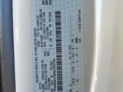 Used 2024 Ford F450 XL w/ XL Chrome Package image 19