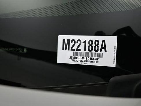 Used 2025 Toyota RAV4 Limited AWD/4WD image 27