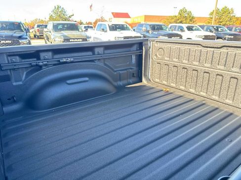 New 2026 RAM 1500 Big Horn AWD/4WD image 10