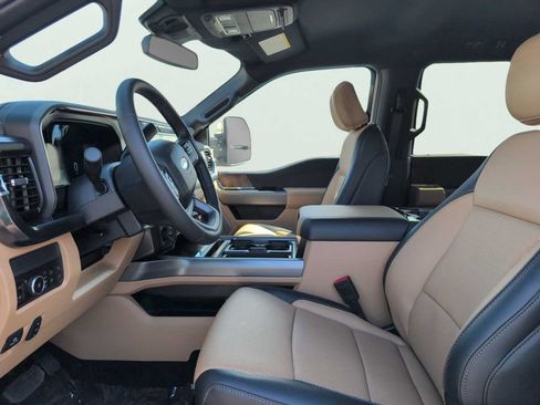 New 2026 Ford F250 Lariat w/ Chrome Package image 8