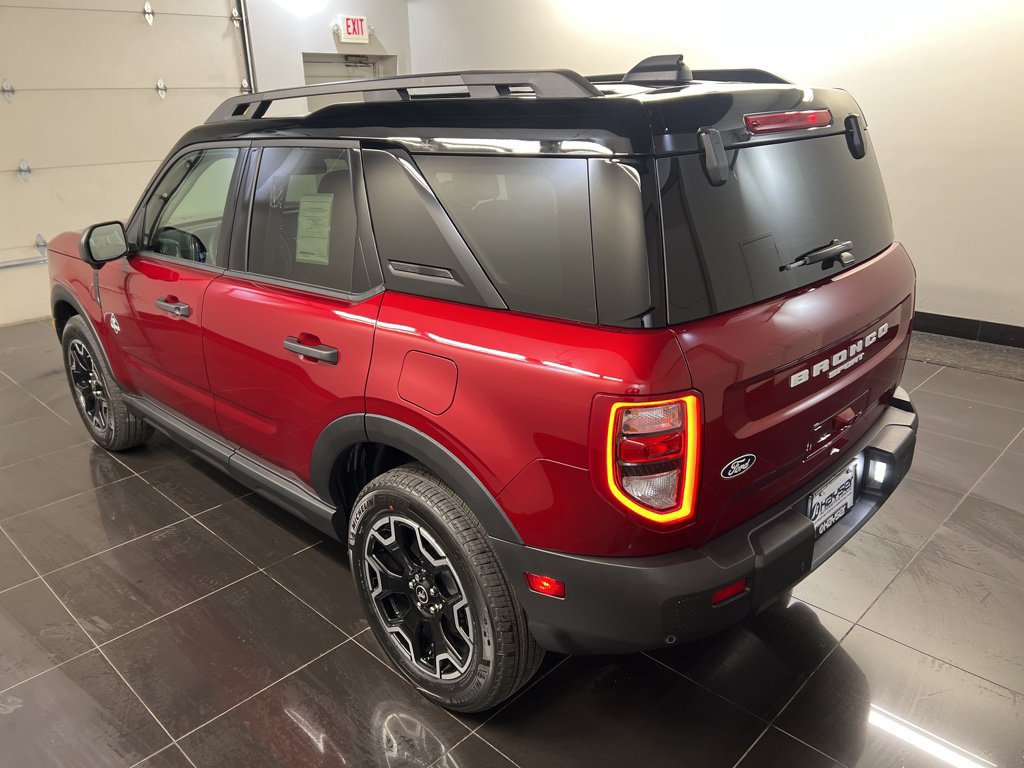 New 2026 Ford Bronco Sport Outer Banks w/ Outer Banks Tech Package+ AWD/4WD image 4