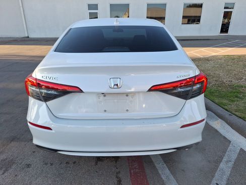 Used 2022 Honda Civic Sport image 5