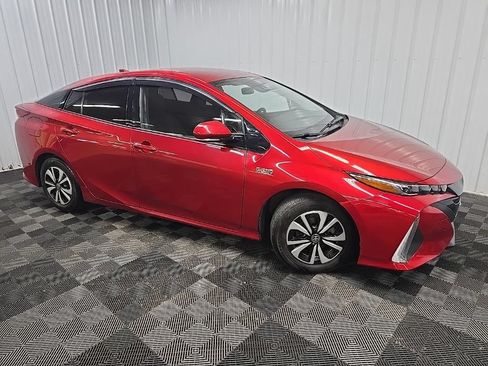 Used 2017 Toyota Prius Prime Plus FWD image 1