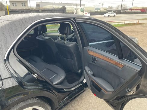 Used 2011 Mercedes-Benz E 350 Sedan image 6