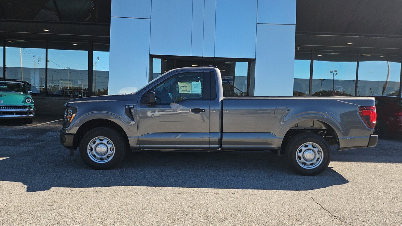 New 2026 Ford F150 XL RWD image 2