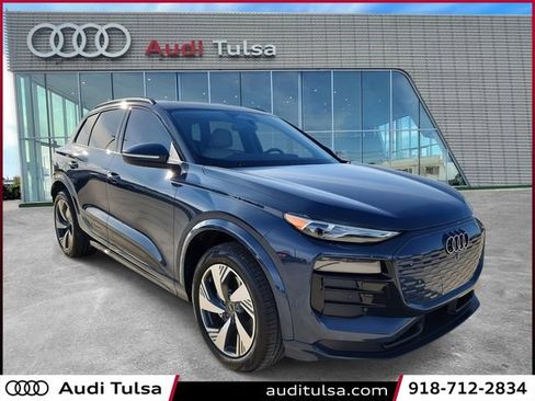 New 2025 Audi Q6 e-tron Premium image 1