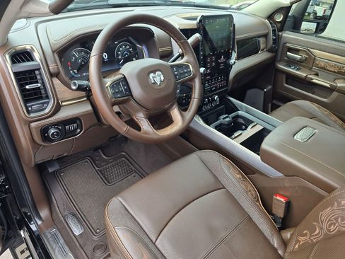 Used 2026 RAM 2500 Limited image 2