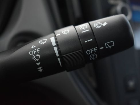 Used 2024 Subaru Crosstrek 2.0i AWD/4WD image 20