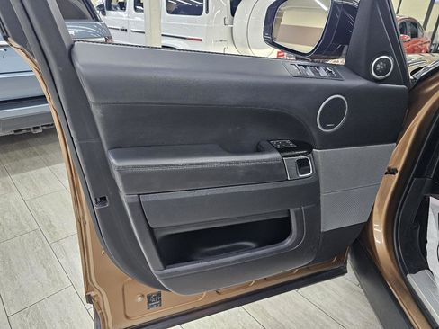 Used 2017 Land Rover Range Rover Sport HSE Dynamic image 41