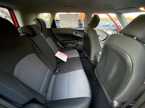 Used 2020 Kia Soul S image 17