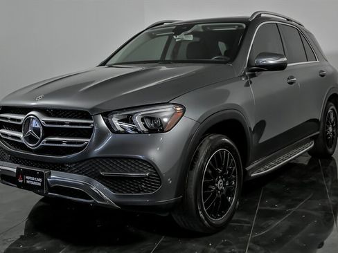 Used 2020 Mercedes-Benz GLE 350 4MATIC w/ Premium Package image 5