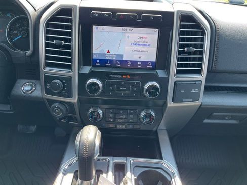 Used 2020 Ford F150 Platinum w/ Equipment Group 701A Luxury AWD/4WD image 25