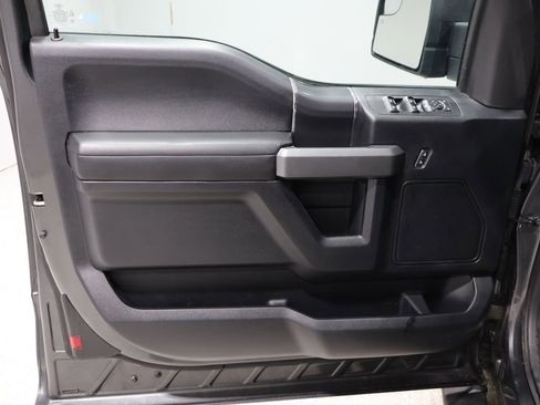 Used 2018 Ford F150 XLT w/ Equipment Group 302A Luxury image 14