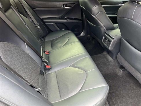 Used 2019 Toyota Camry XSE image 19
