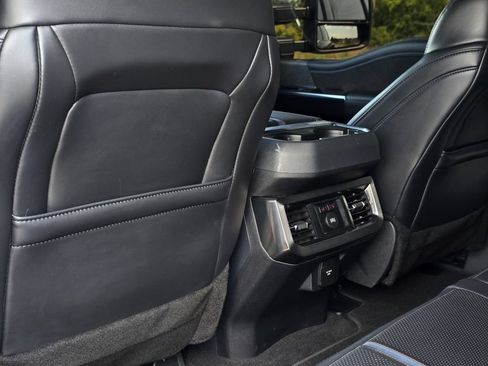 Used 2025 Ford F350 Platinum AWD/4WD image 36