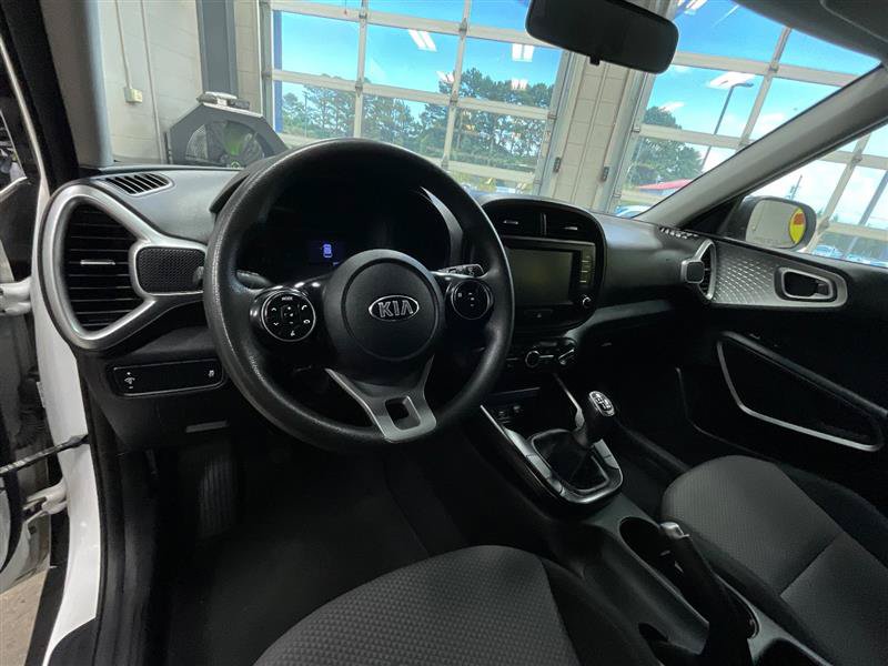 Used 2020 Kia Soul LX FWD image 12