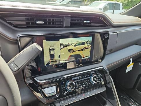 New 2026 GMC Sierra 3500 AT4 w/ AT4 Premium Plus Package AWD/4WD image 37
