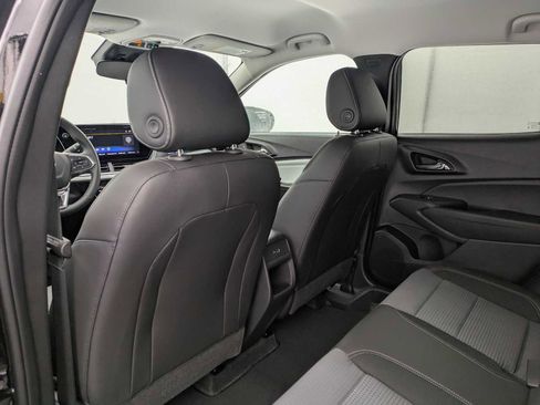 New 2026 Chevrolet Trax LT FWD image 19
