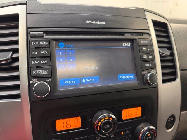 Used 2019 Nissan Frontier PRO-4X AWD/4WD image 17