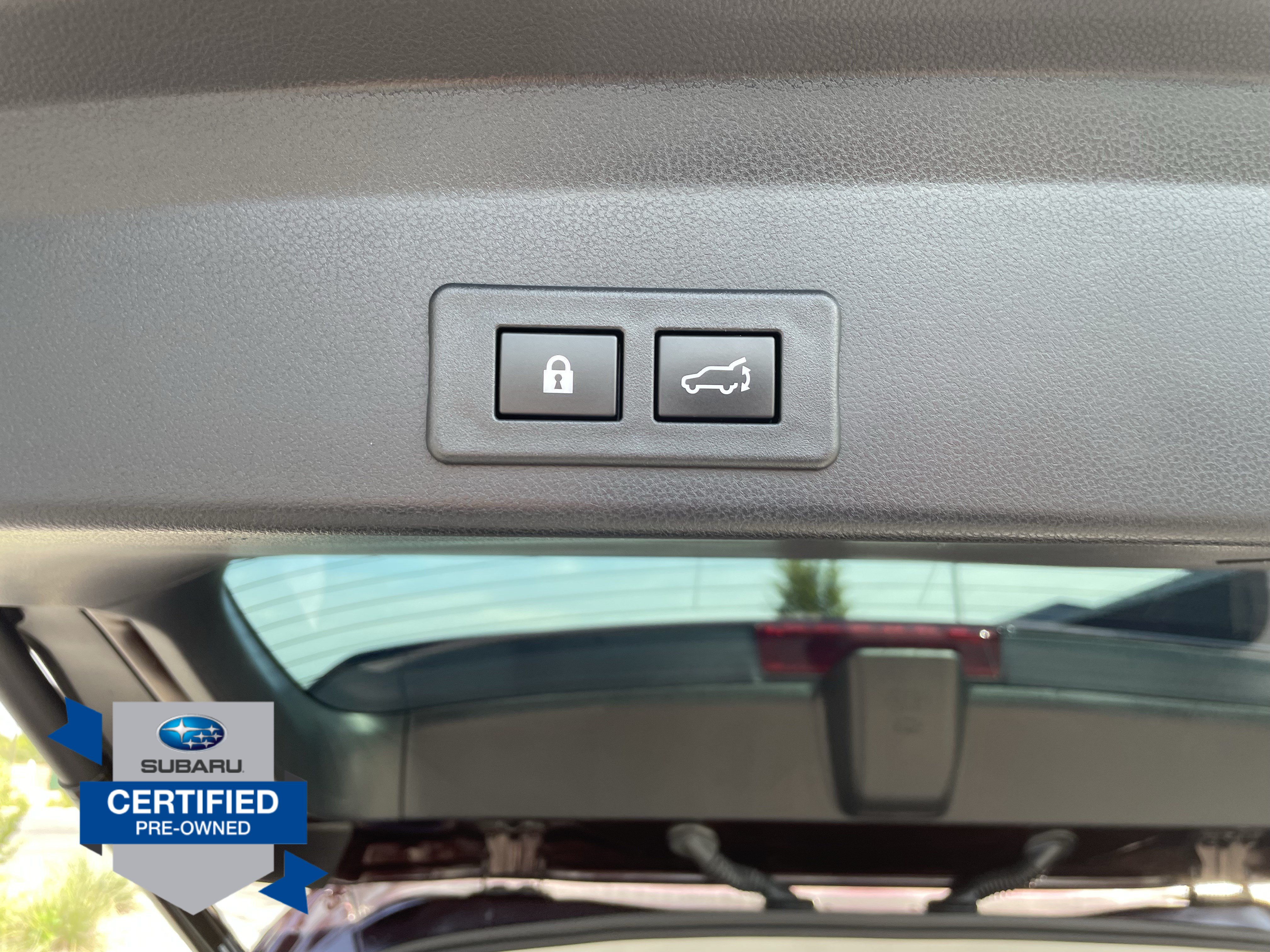Used 2023 Subaru Ascent Touring AWD/4WD image 12