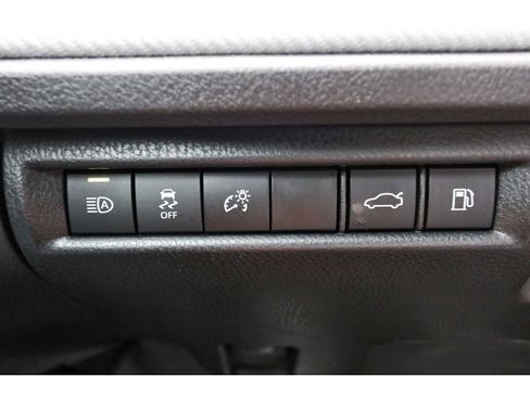 Used 2026 Toyota Camry SE FWD image 19