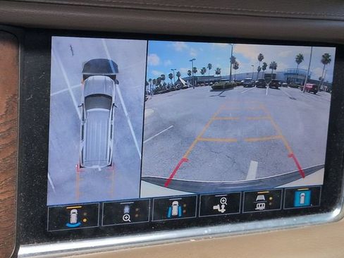 Used 2021 GMC Yukon XL Denali w/ Denali Ultimate Package AWD/4WD image 22