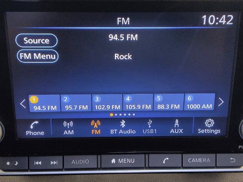 Used 2023 Nissan Sentra SV FWD image 25