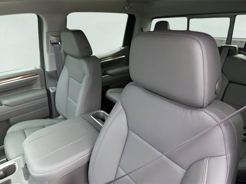 New 2026 GMC Sierra 1500 Elevation w/ Elevation Premium Package image 8