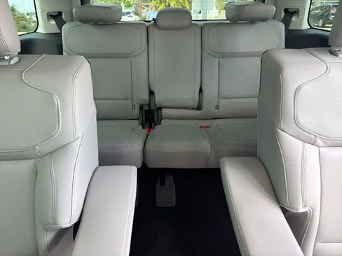 New 2026 Ford Expedition Active image 16