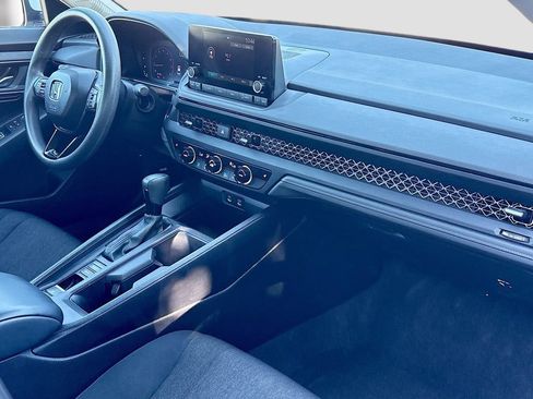 Used 2024 Honda Accord EX image 27