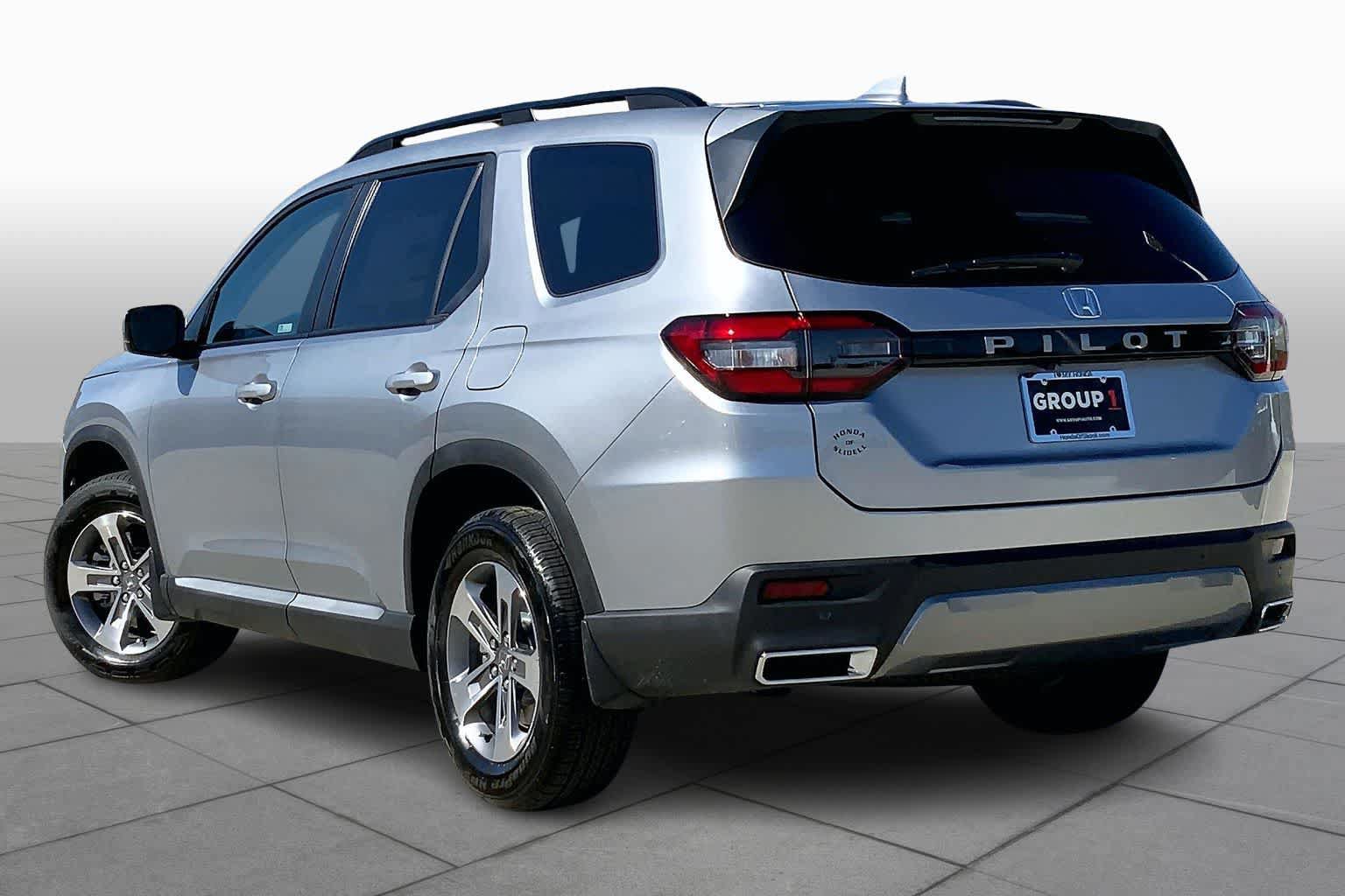New 2026 Honda Pilot EX-L image 14