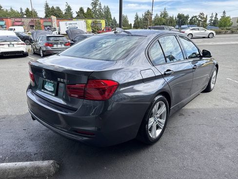 Used 2016 BMW 328i Sedan RWD image 6