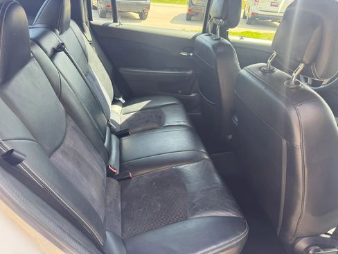 Used 2014 Chrysler 200 Limited w/ 200 S V6 Premium Group image 15