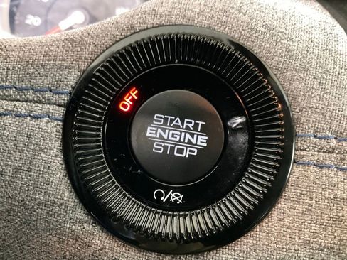 Certified 2022 Jeep Compass Latitude w/ Convenience Group image 19