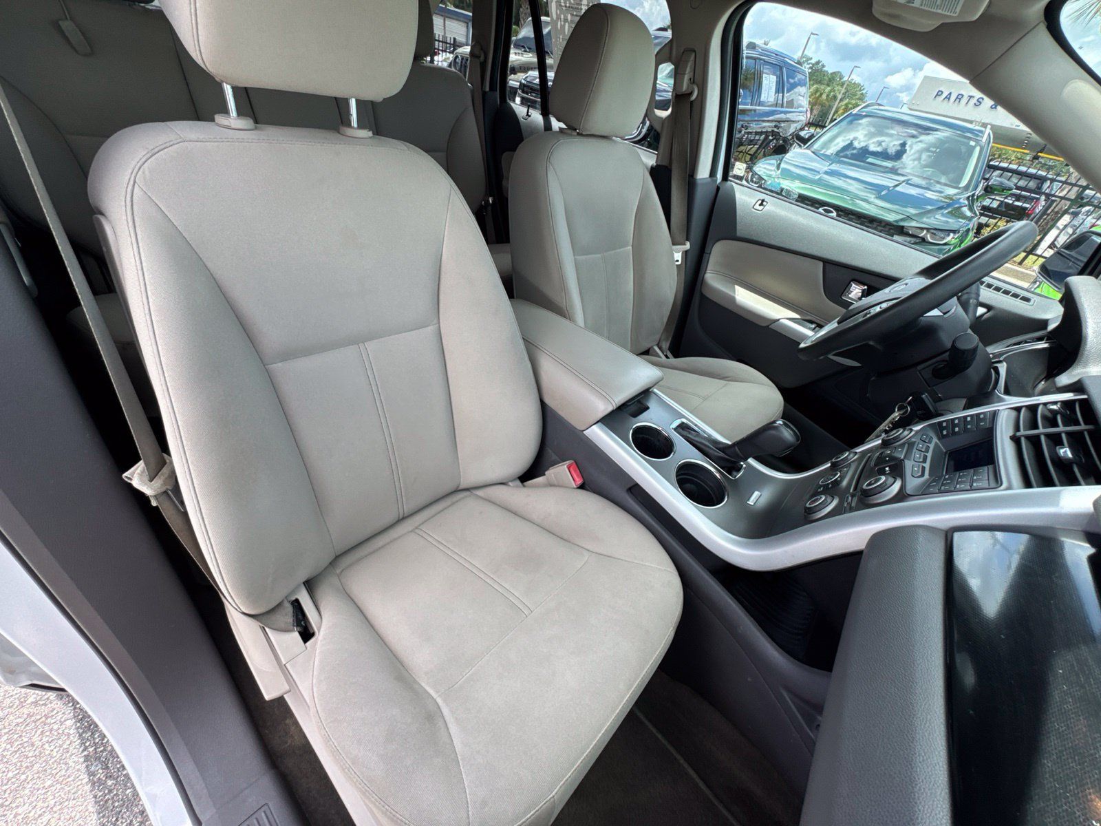 Used 2014 Ford Edge SE w/ Equipment Group 101A FWD image 12