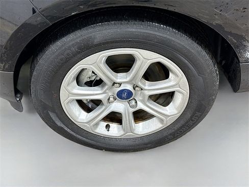 Used 2020 Ford EcoSport SE image 29
